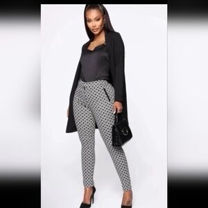 Have Skinny Pants - Gray/Black